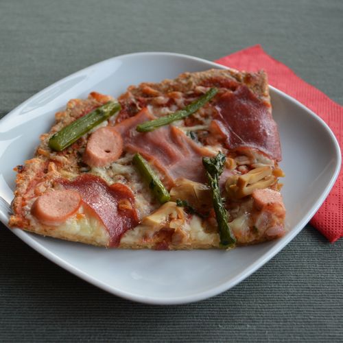 Pizza, mit Leinsamenboden